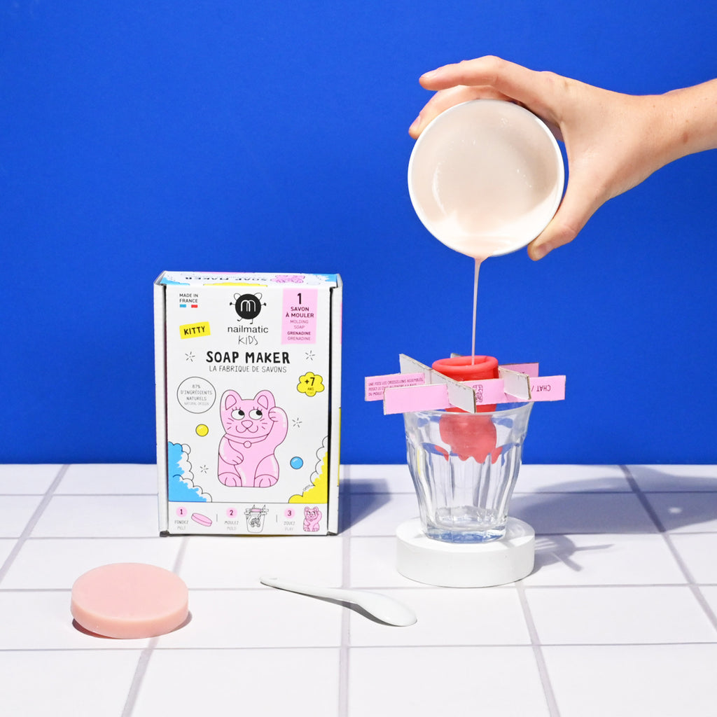 Nailmatic Soap Maker Kit · Kitty