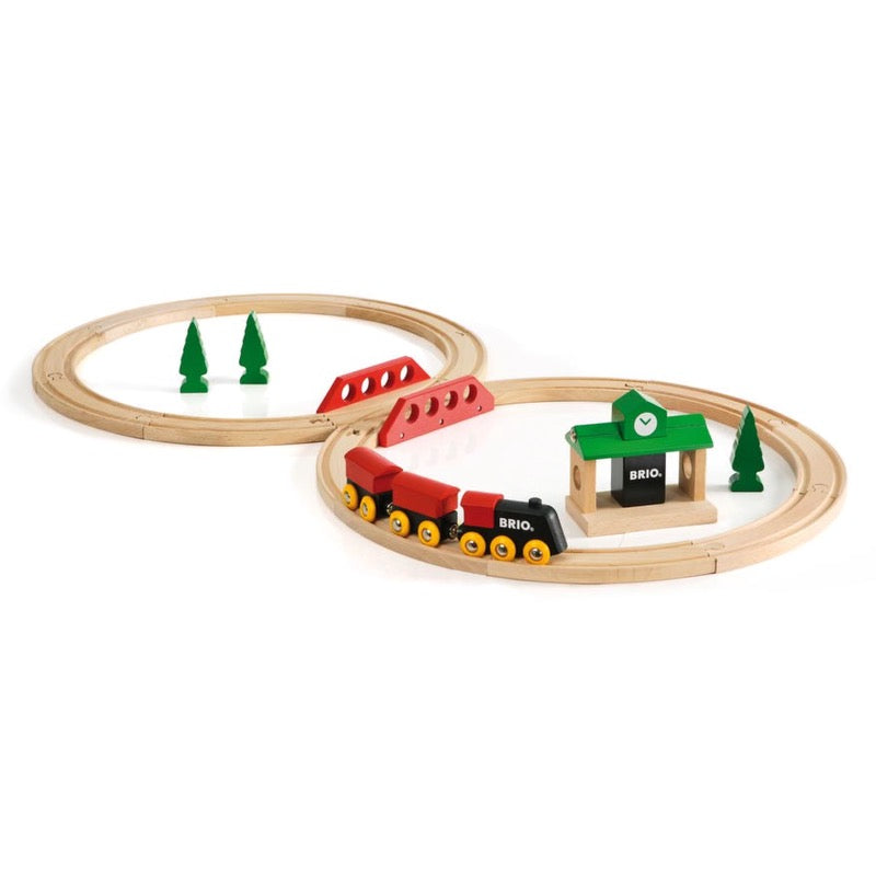 Brio Classic Figure 8 Set