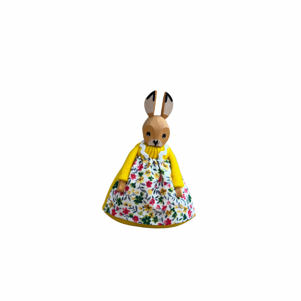 Festive Wooden Rabbit Family-G