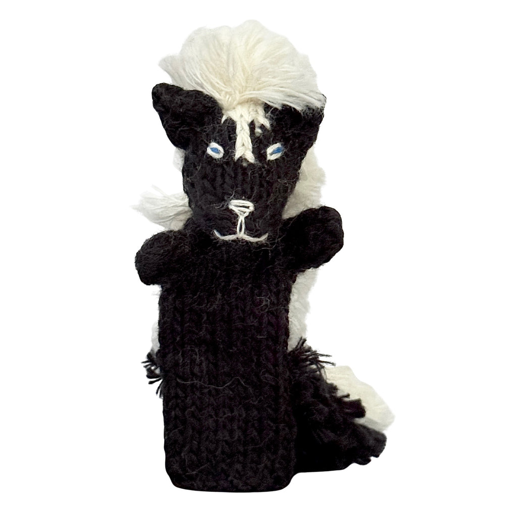 Finger Puppet · Skunk
