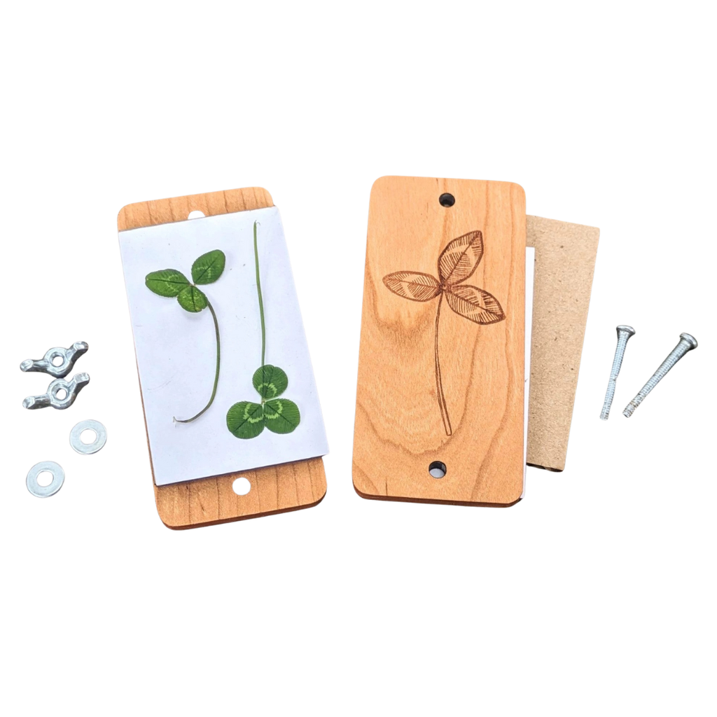 Pocket Sized Flower Press · Clover