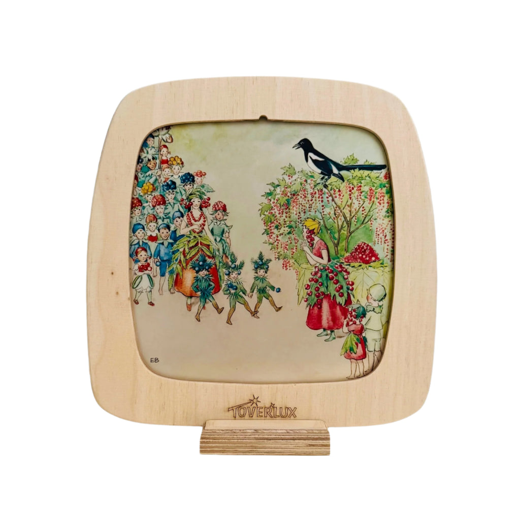 Toverlux Silhouette Insert · Elsa Beskow's Around the Year August