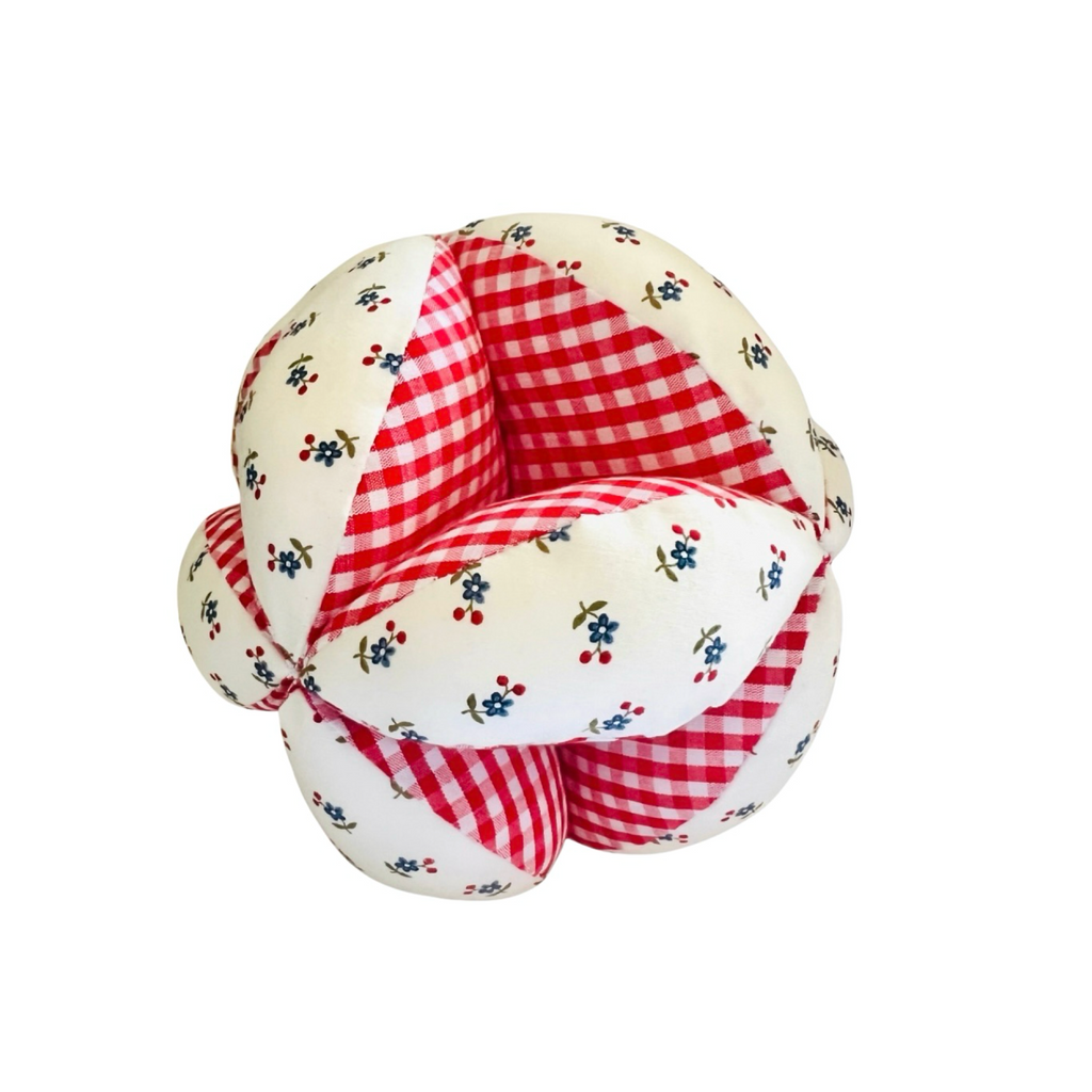 White Floral Puzzle Ball Clutching Toy