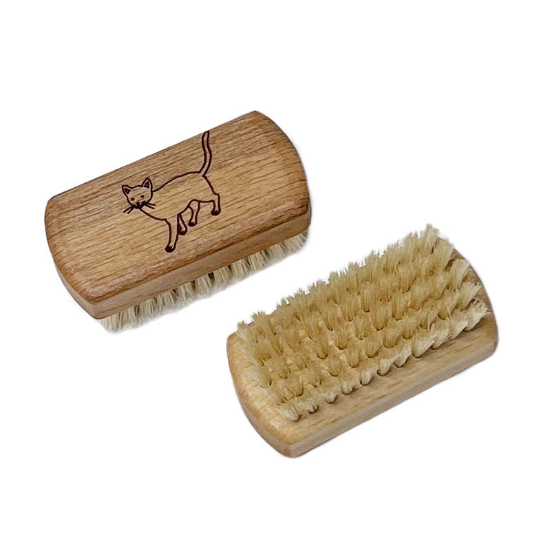 Earth and Nest Children's Nail Brushes · Multiple Styles