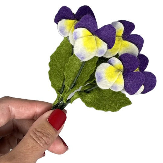 The Crafty Kit Company DIY Felt Pansies