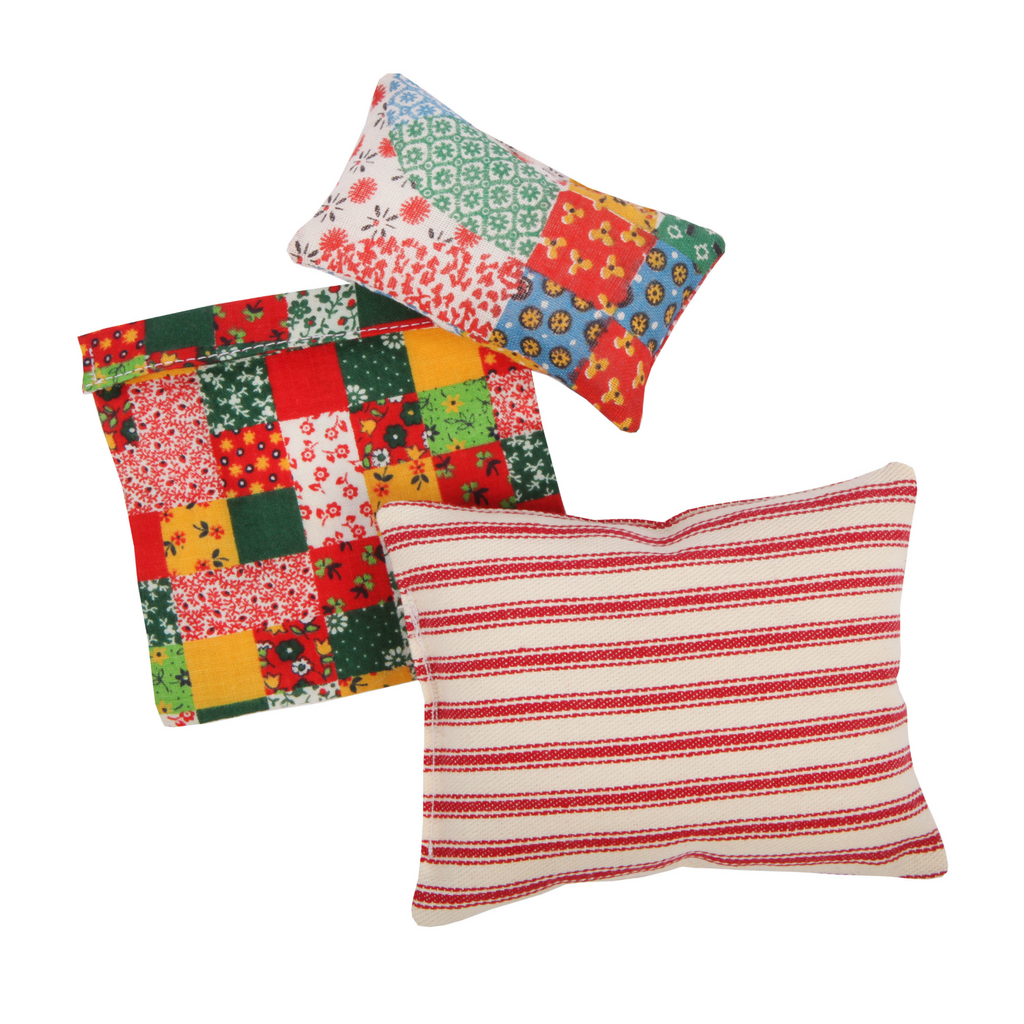 Miniature Patchwork Fairy Bedding · Multicolored