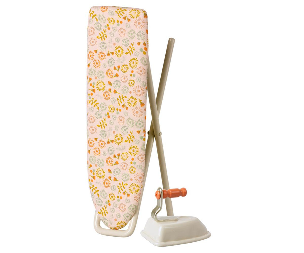 Maileg Ironing Board and Iron · Multiple Patterns