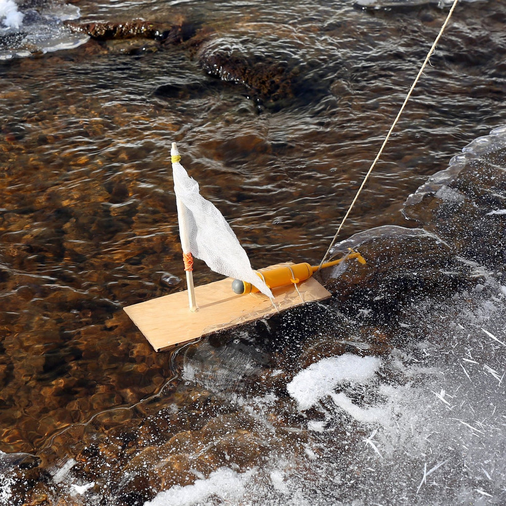 Kikkerland Huckleberry Motor Boat