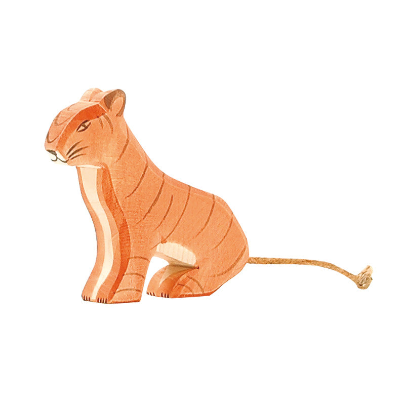 Ostheimer Tiger Sitting