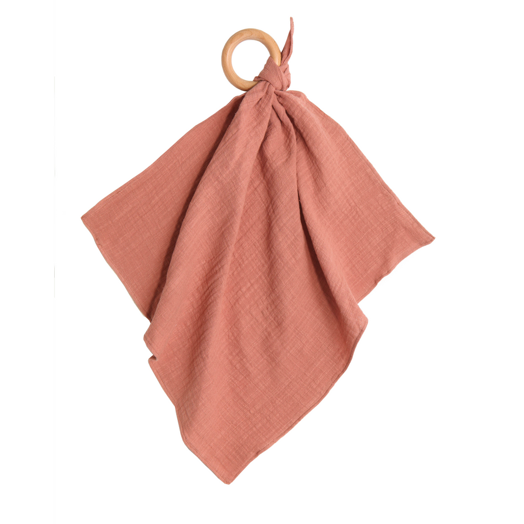 SOM New York Coral Blanket with Wooden Teether
